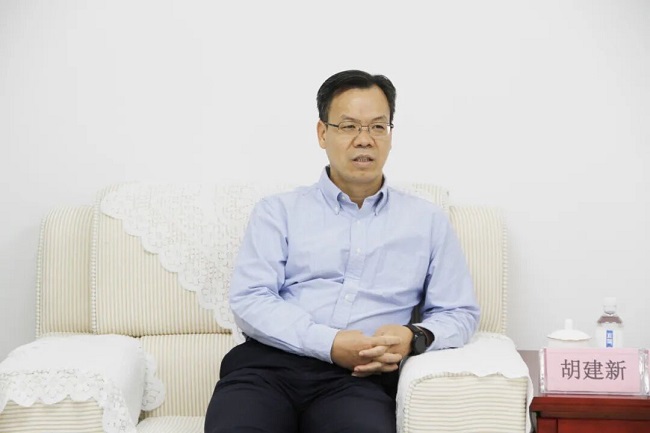 湖南省委統(tǒng)戰(zhàn)部副部長(zhǎng)、省工商聯(lián)黨組書(shū)記胡建新一行蒞臨瑞方人力考察指導(dǎo) 第2張